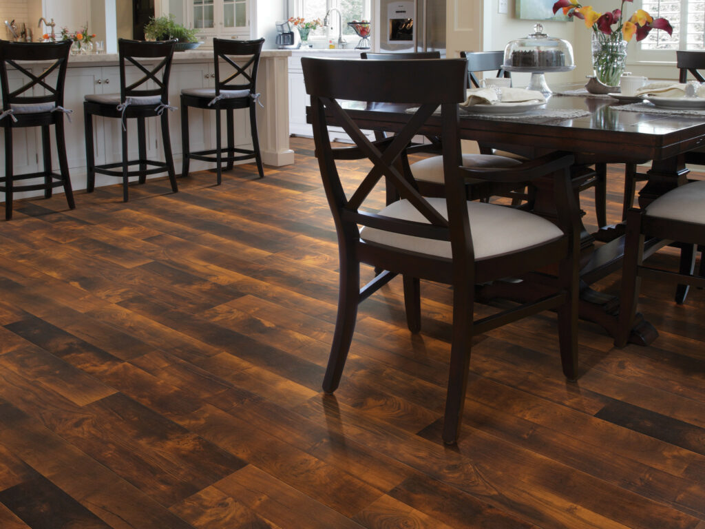 Laminate Flooring | Lake Forest Flooring